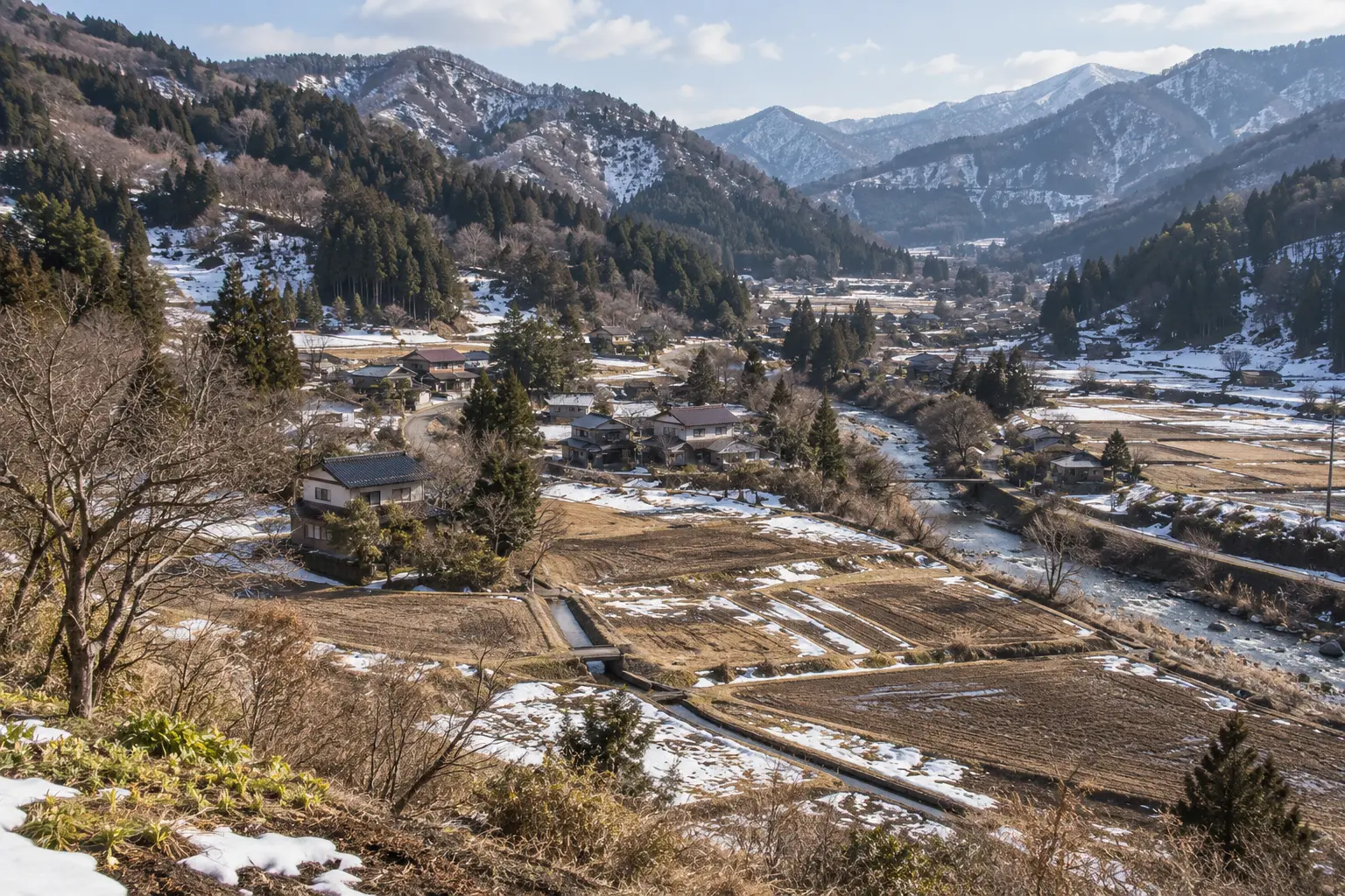雪が降らない冬が食品と暮らしに与える影響を表す農村風景